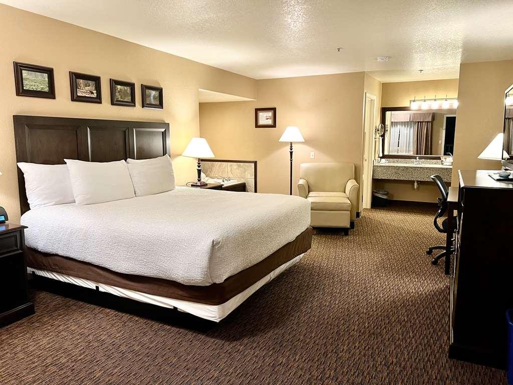 Best Western Country Inn Fortuna Quarto foto