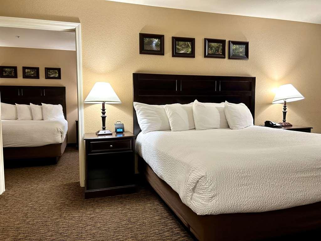 Best Western Country Inn Fortuna Quarto foto